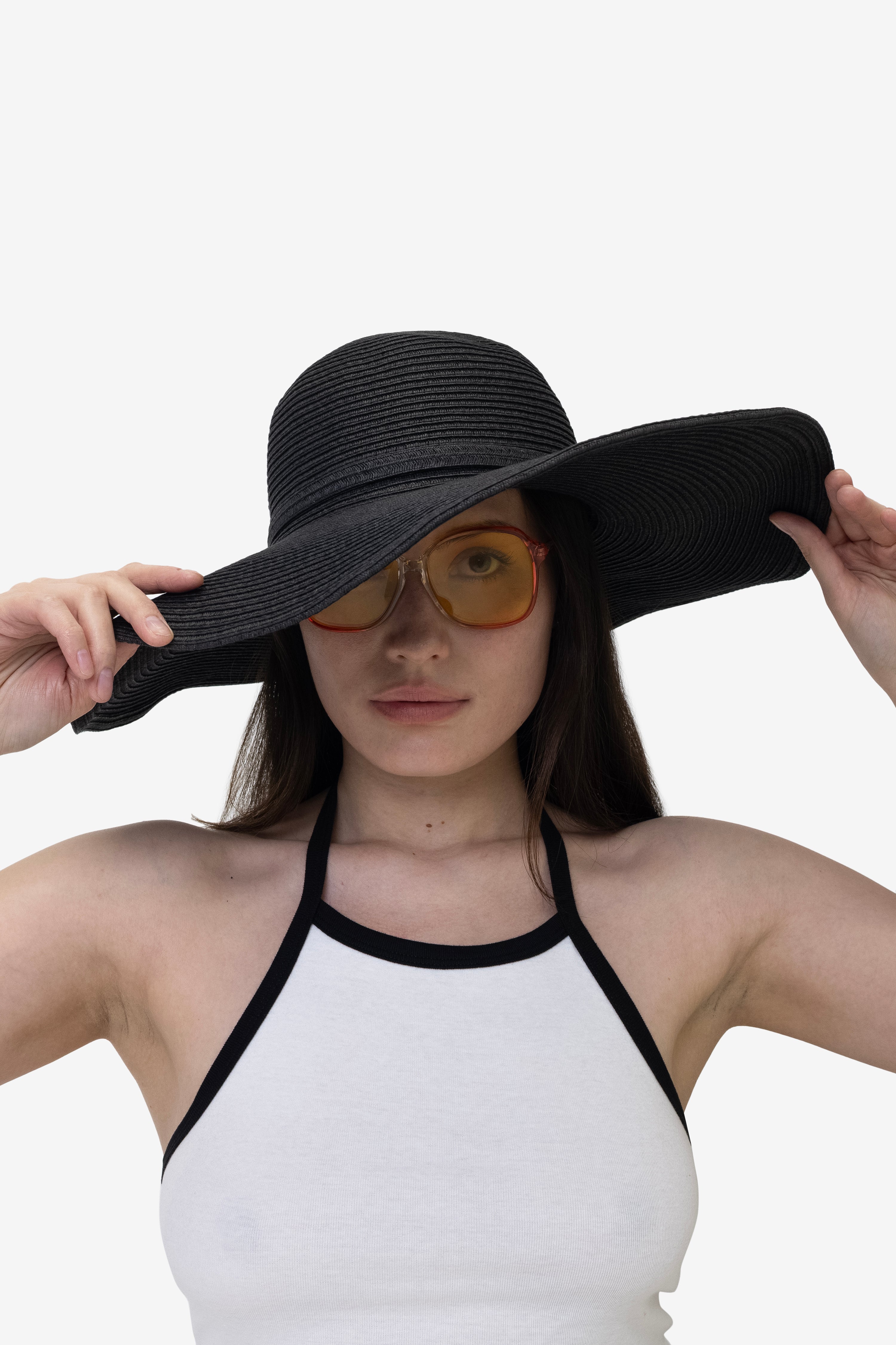 HAT20 - Medium Straw Hat